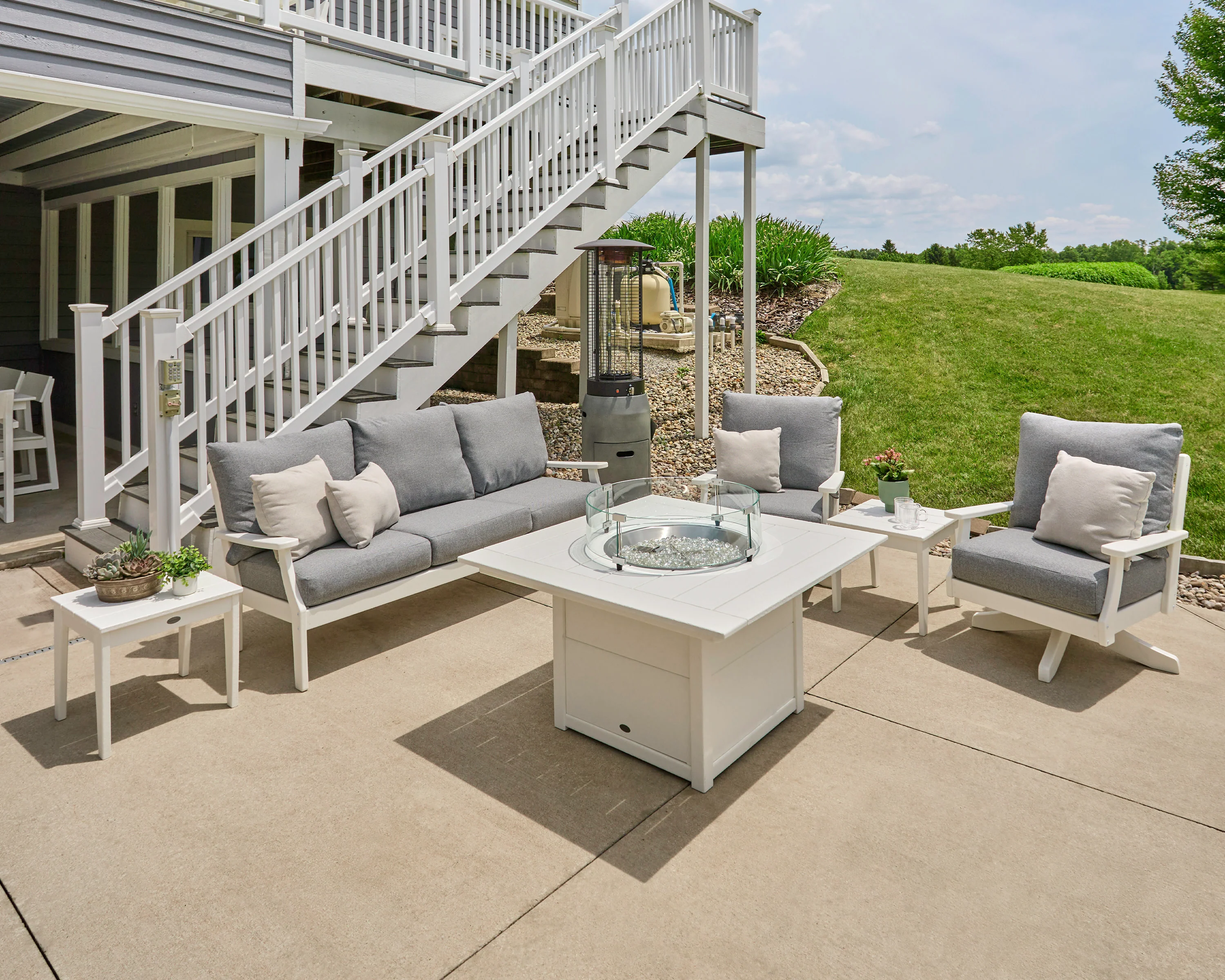 Braxton Deep Seating Swivel Chair - Image 6