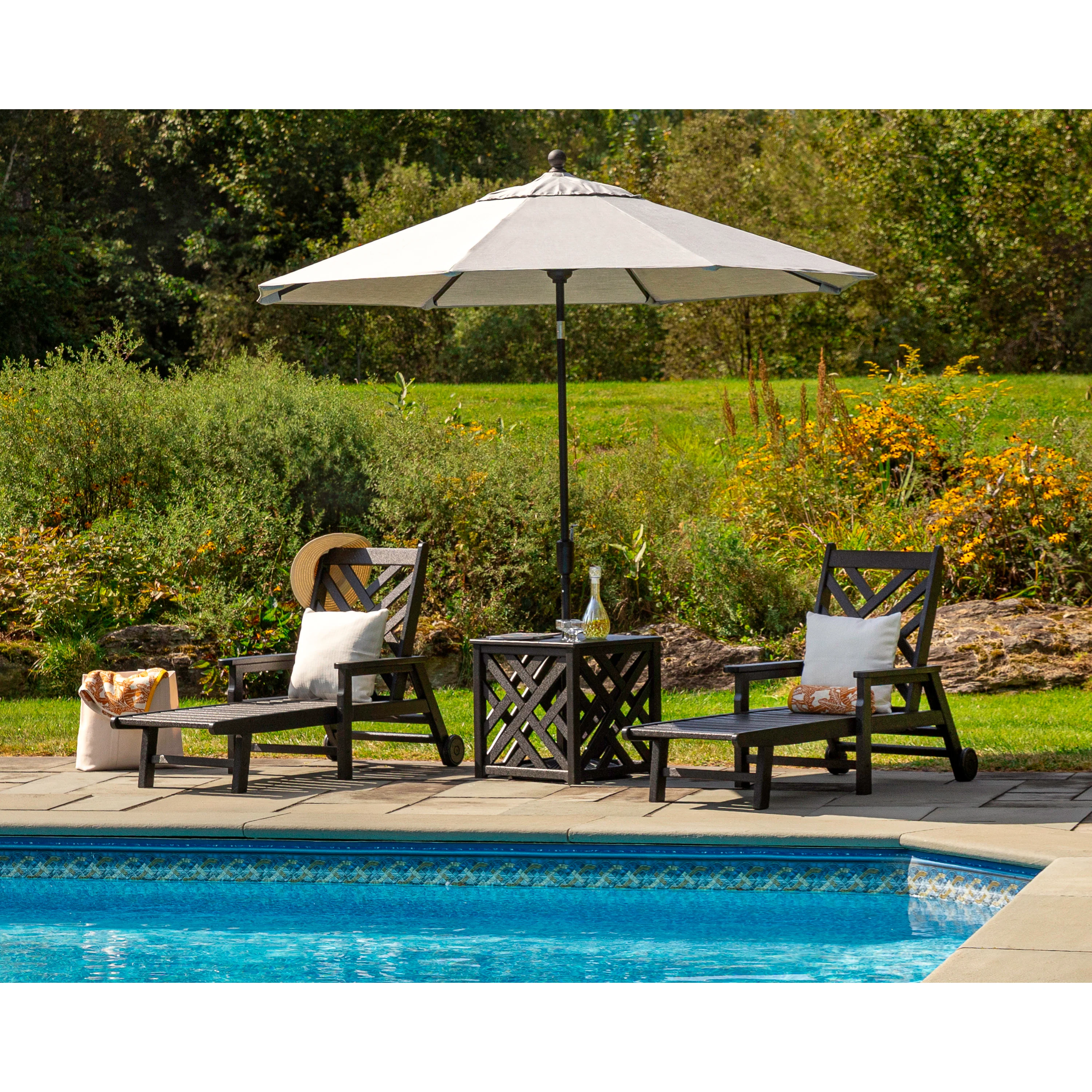 Chippendale Umbrella Stand Accent Table - Image 7