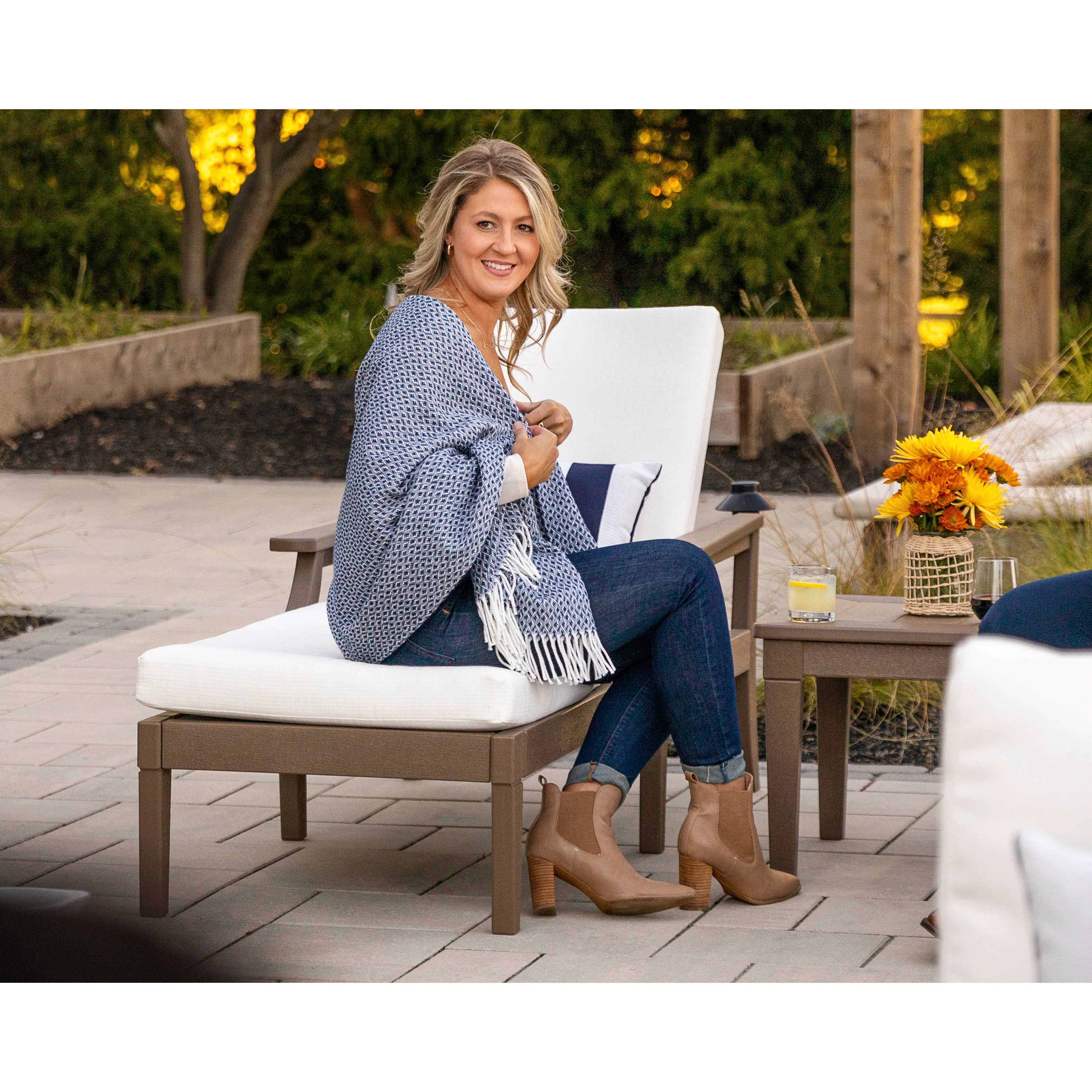 Estate Chaise Lounge - Image 7