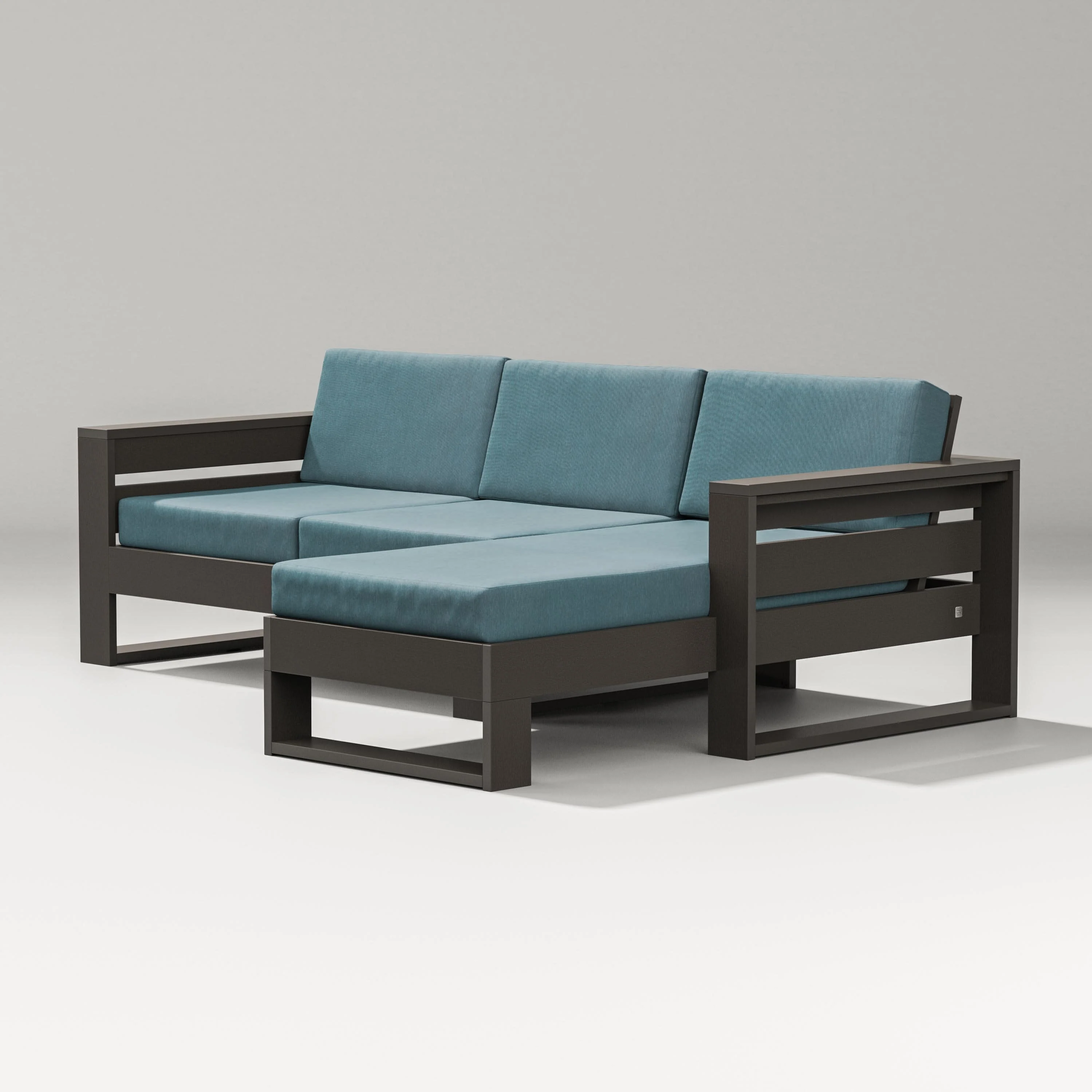 Latitude Right Chaise Sectional - Image 13