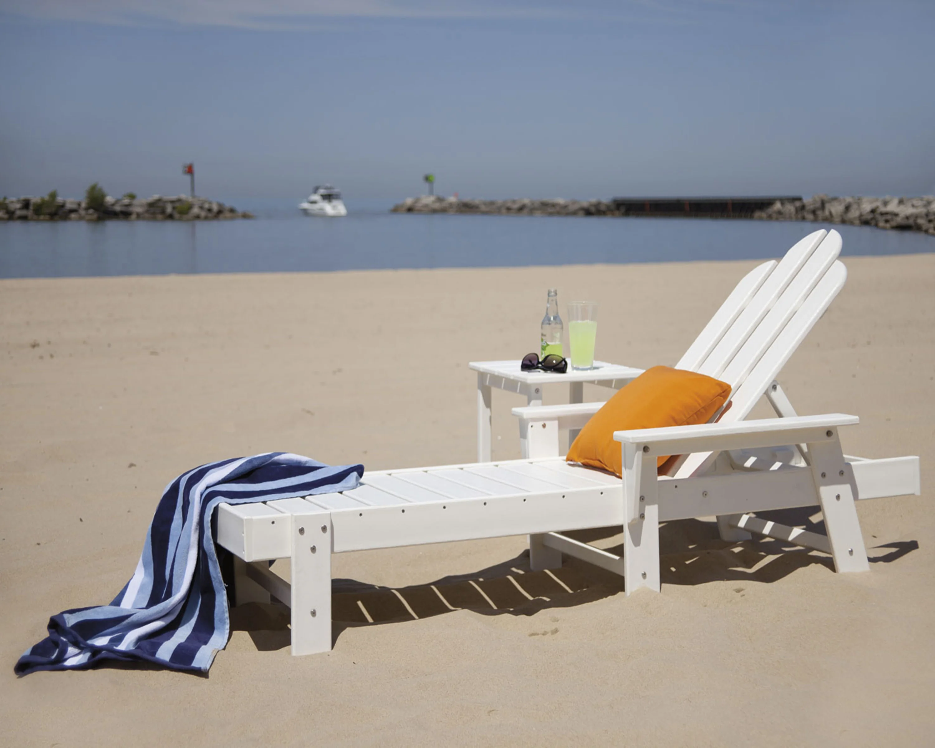 Long Island Chaise - Image 4